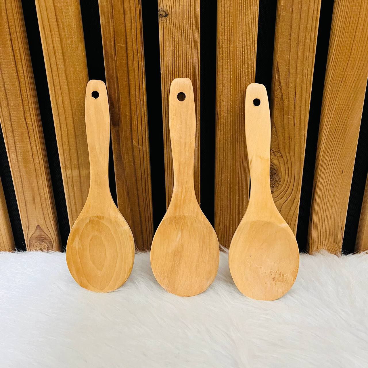 قاشق گود چوبی